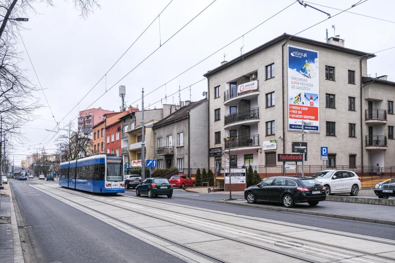 Bronowicka Premium Apartment - 52M2 With Private Parking Cracóvia Exterior foto