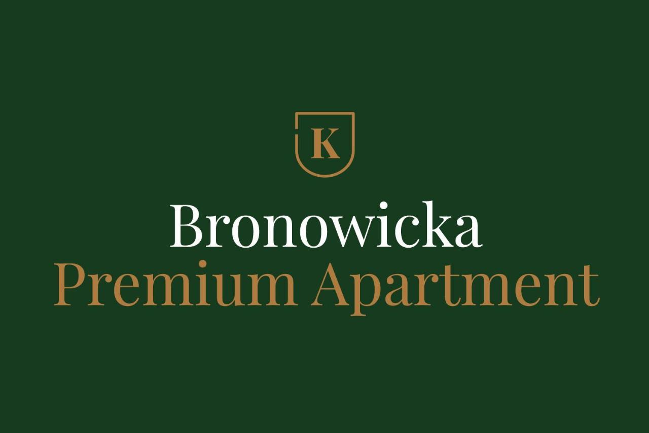 Bronowicka Premium Apartment - 52M2 With Private Parking Cracóvia Exterior foto